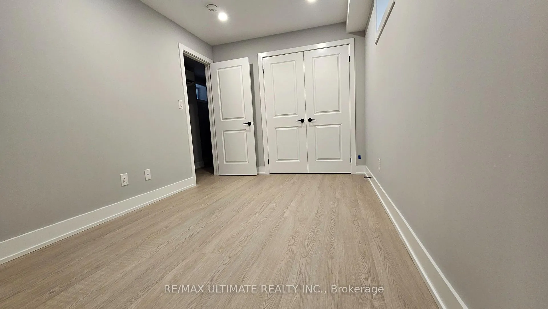Photo 15 of Unit Main Floor, 351 Blackthorn Avenue, Toronto, Keelesdale-Eglinton West — HOMEH