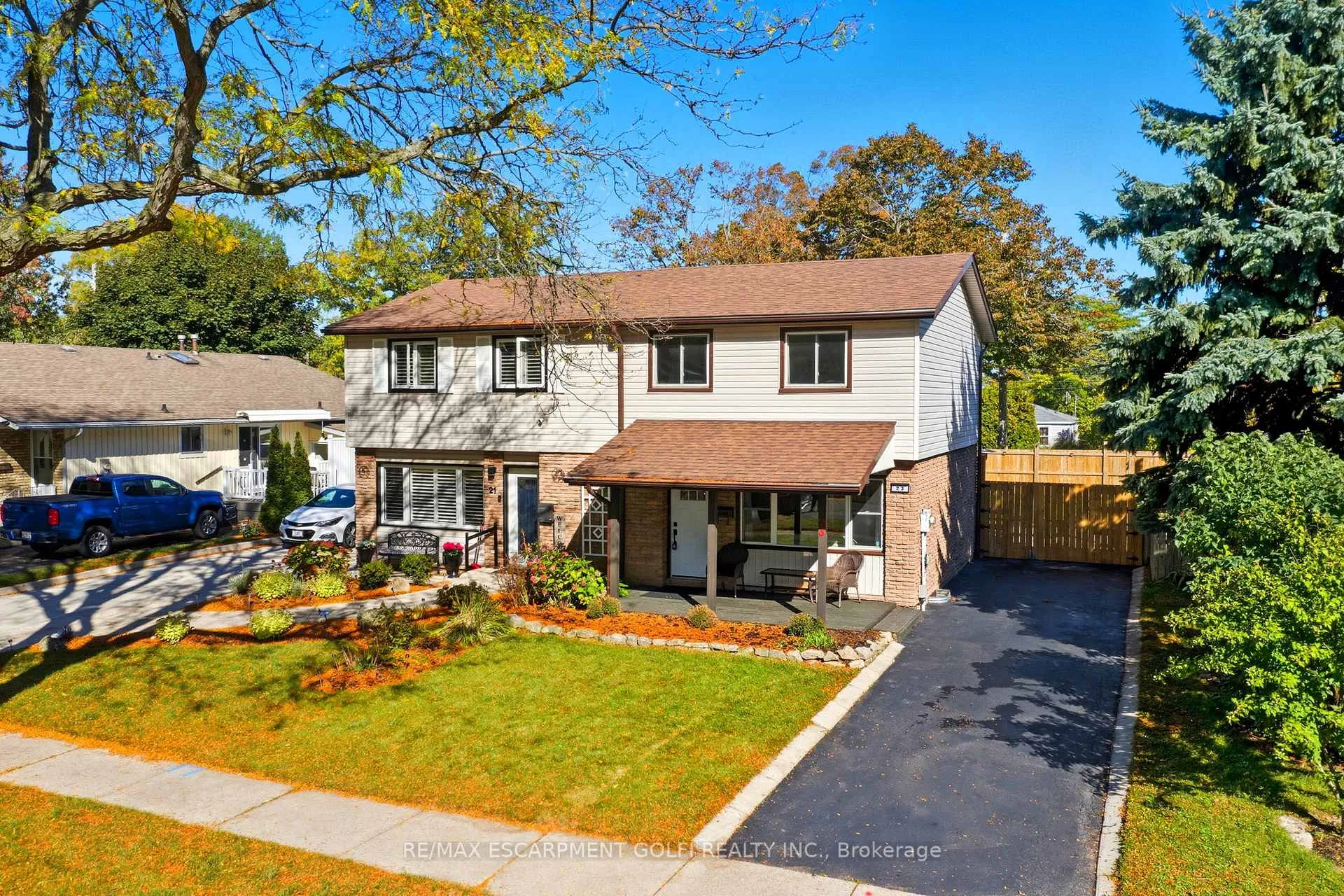 Photo 44 of 23 Glengrove Avenue, Grimsby, Grimsby Beach — HOMEH