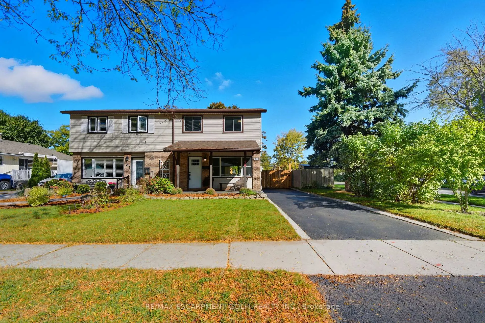 Photo 46 of 23 Glengrove Avenue, Grimsby, Grimsby Beach — HOMEH