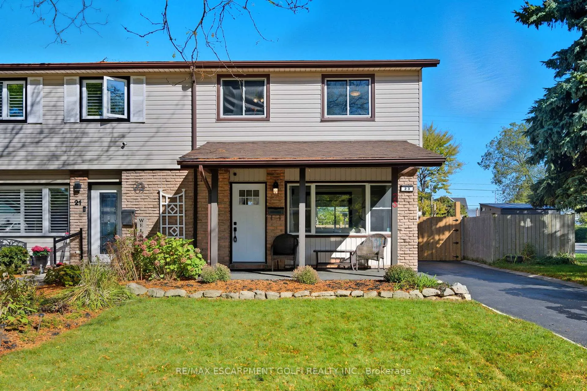 Photo 47 of 23 Glengrove Avenue, Grimsby, Grimsby Beach — HOMEH