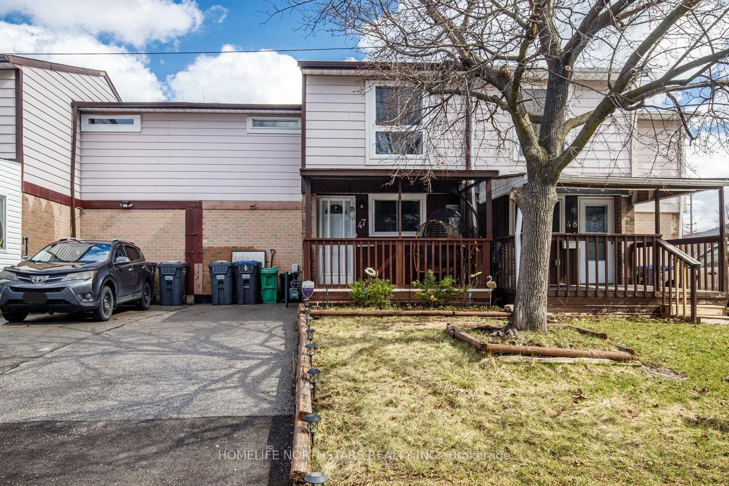 Photo 2 of 47 Hindquarter Court, Brampton, Central Park — HOMEH