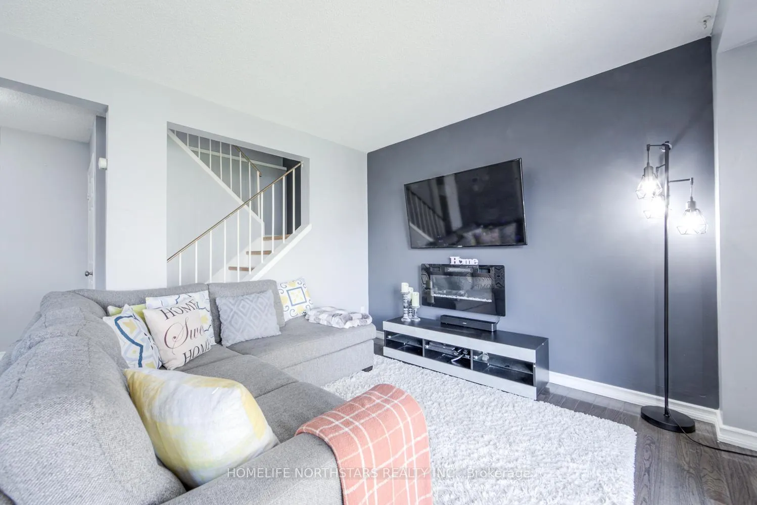 Photo 8 of 47 Hindquarter Court, Brampton, Central Park — HOMEH
