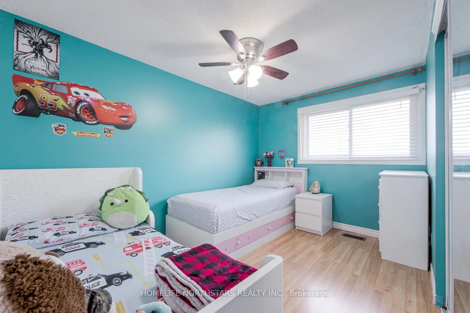 Photo 25 of 47 Hindquarter Court, Brampton, Central Park — HOMEH