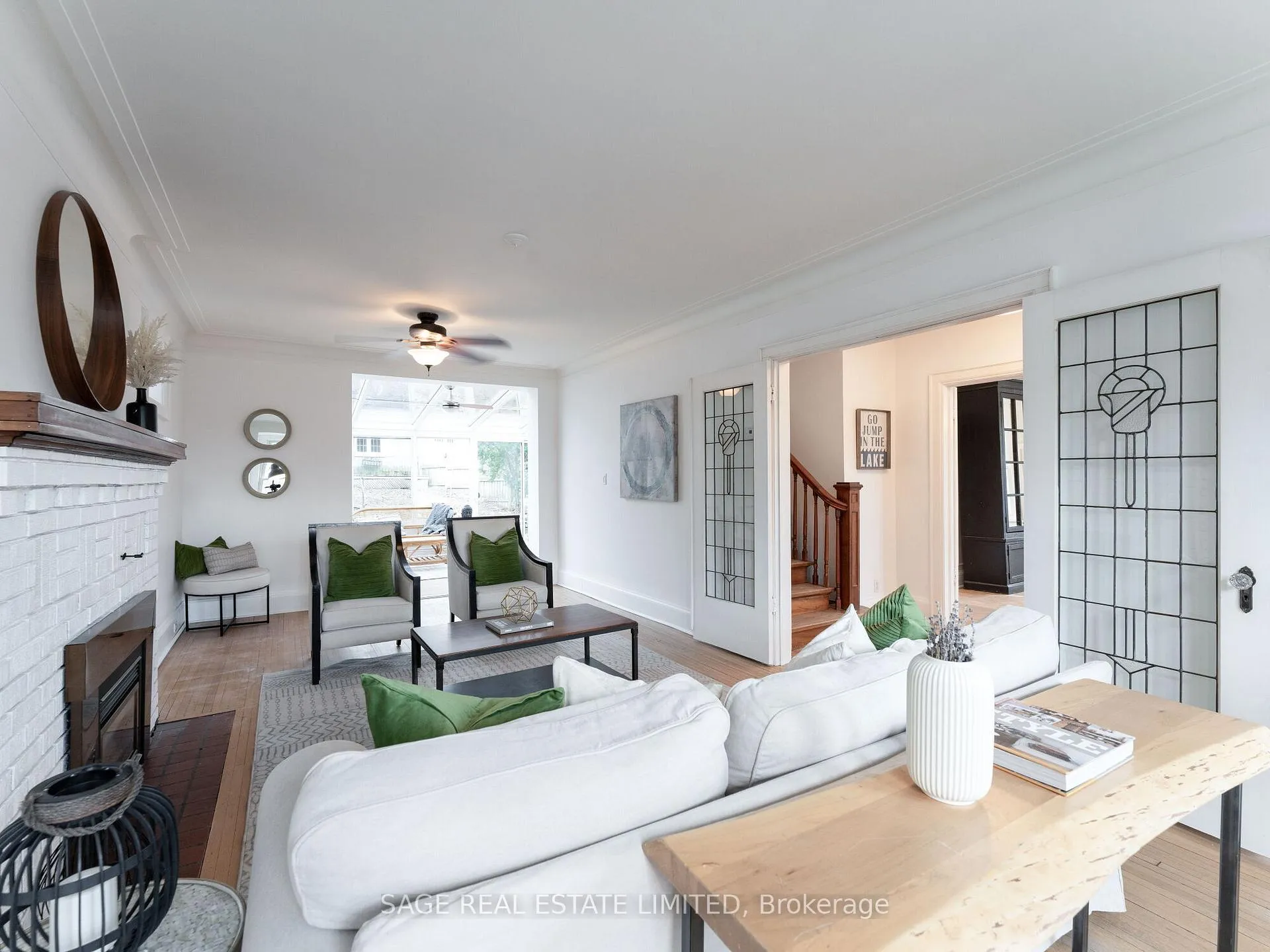 Photo 5 of 252 Glen Manor Drive W, Toronto, The Beaches — HOMEH