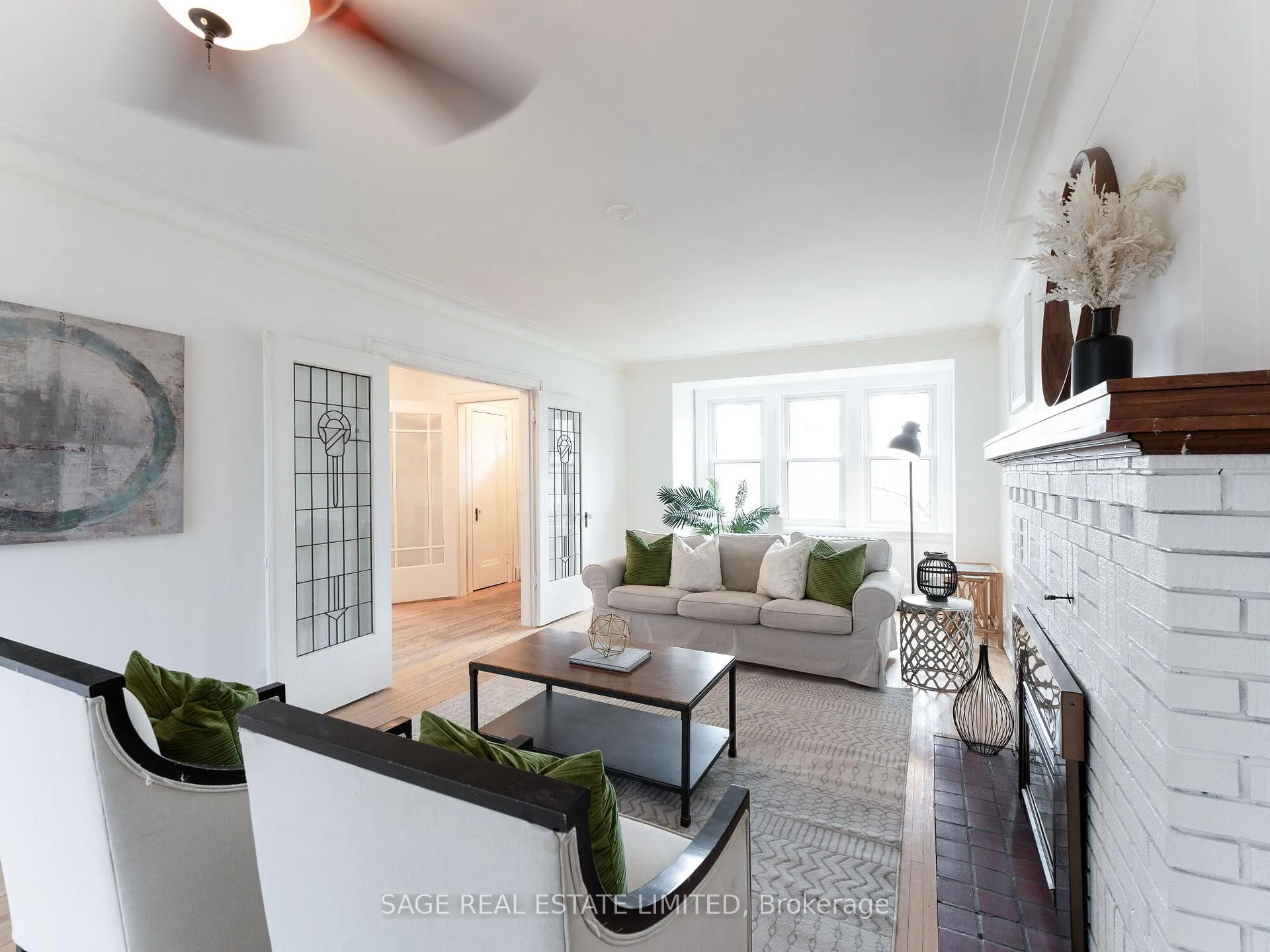 Photo 7 of 252 Glen Manor Drive W, Toronto, The Beaches — HOMEH