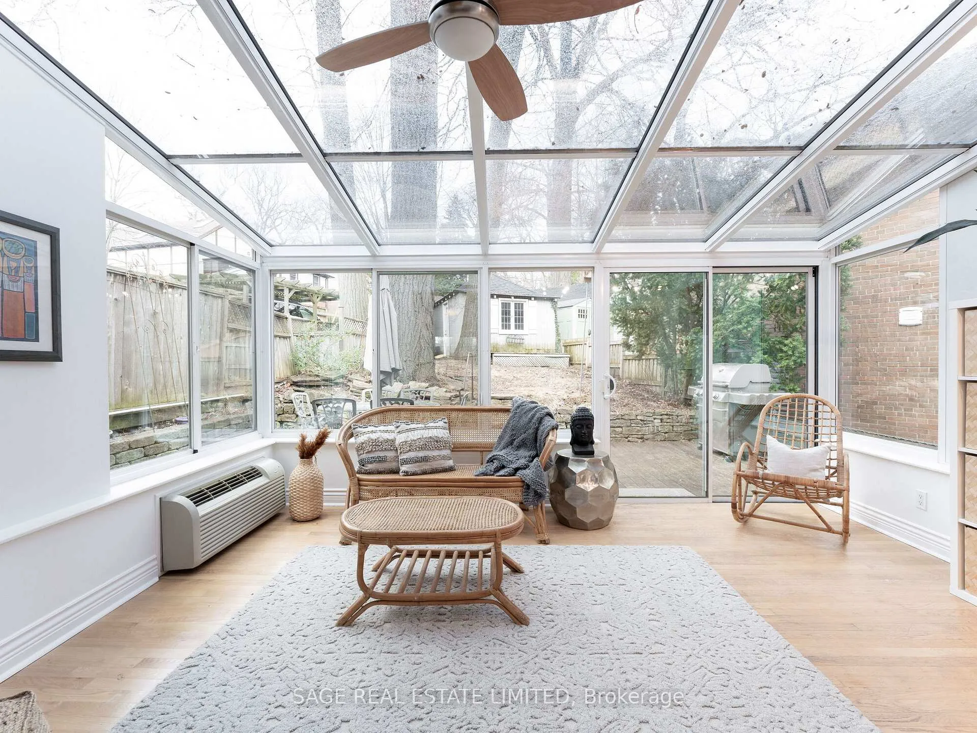 Photo 8 of 252 Glen Manor Drive W, Toronto, The Beaches — HOMEH