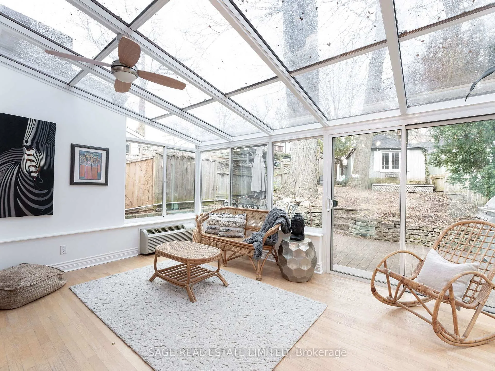 Photo 10 of 252 Glen Manor Drive W, Toronto, The Beaches — HOMEH