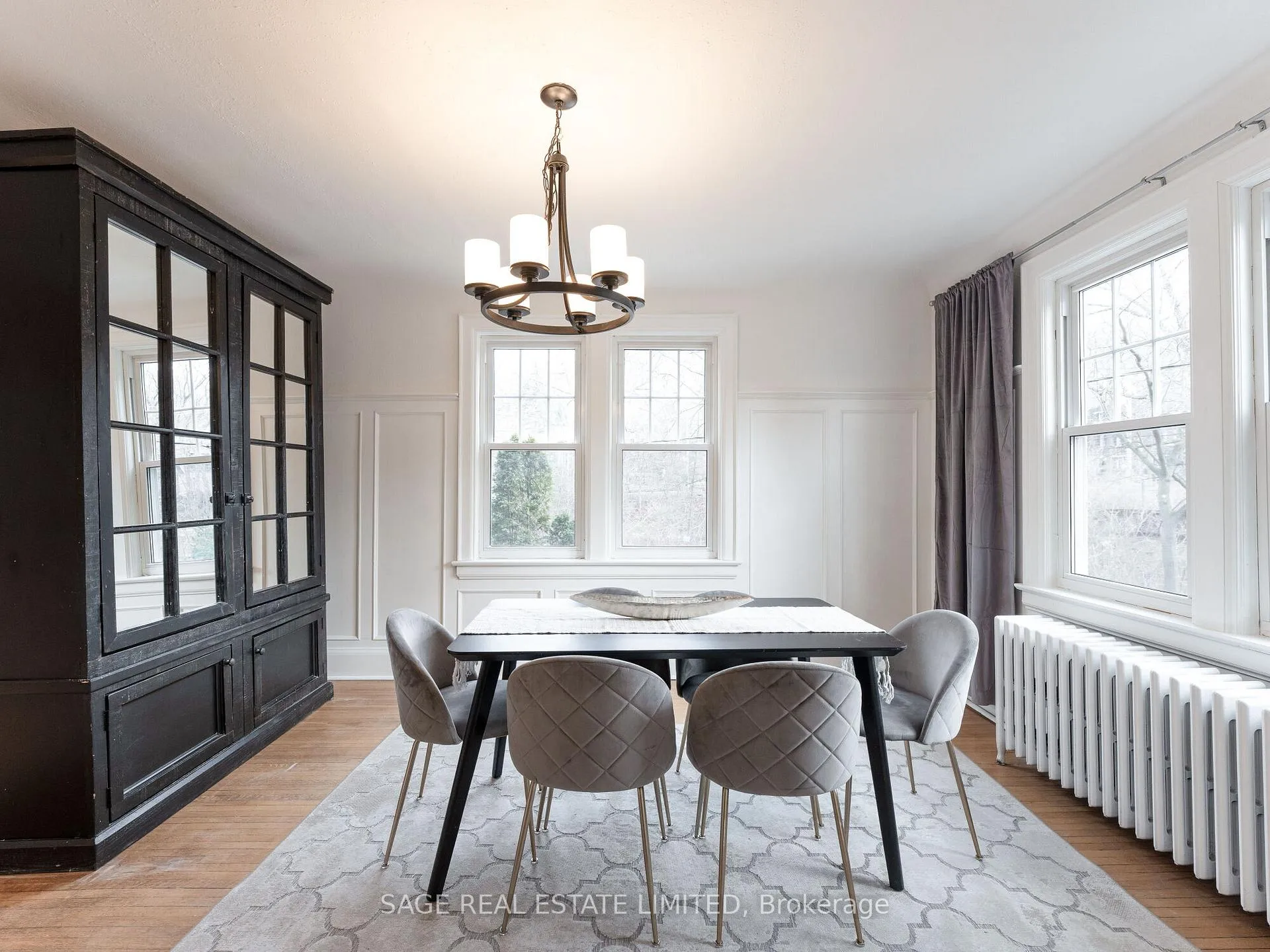 Photo 17 of 252 Glen Manor Drive W, Toronto, The Beaches — HOMEH