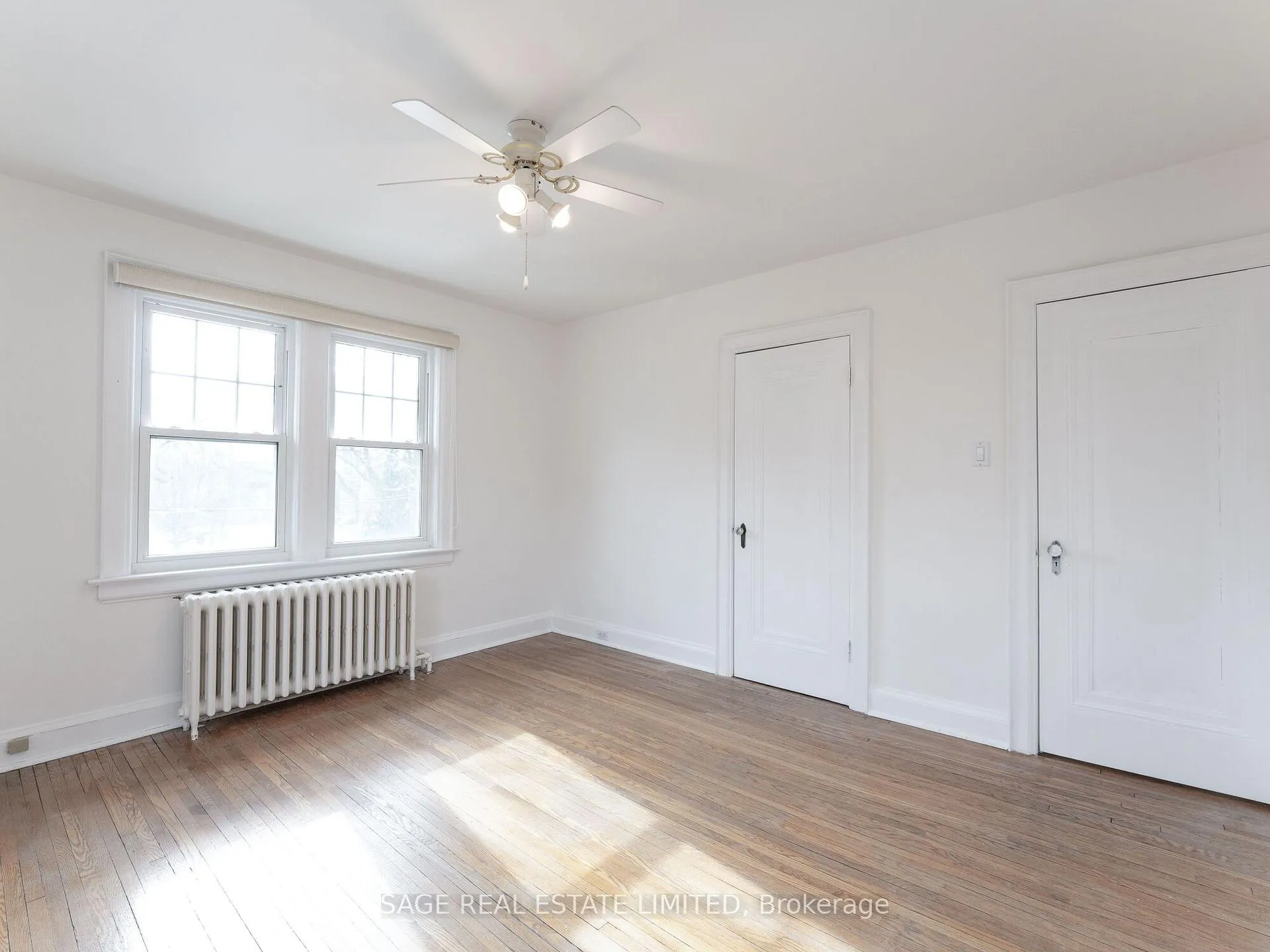 Photo 23 of 252 Glen Manor Drive W, Toronto, The Beaches — HOMEH