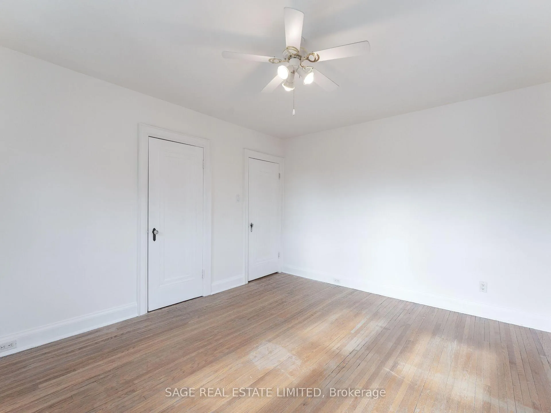 Photo 24 of 252 Glen Manor Drive W, Toronto, The Beaches — HOMEH