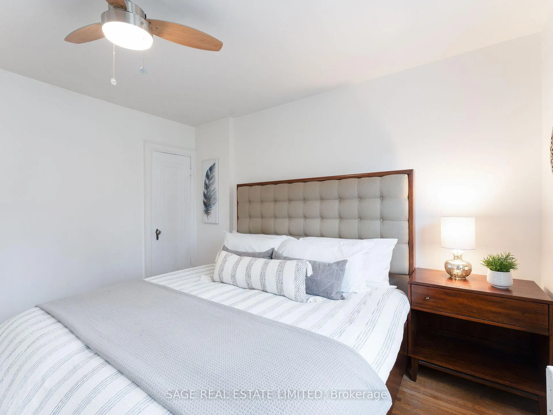 Photo 30 of 252 Glen Manor Drive W, Toronto, The Beaches — HOMEH