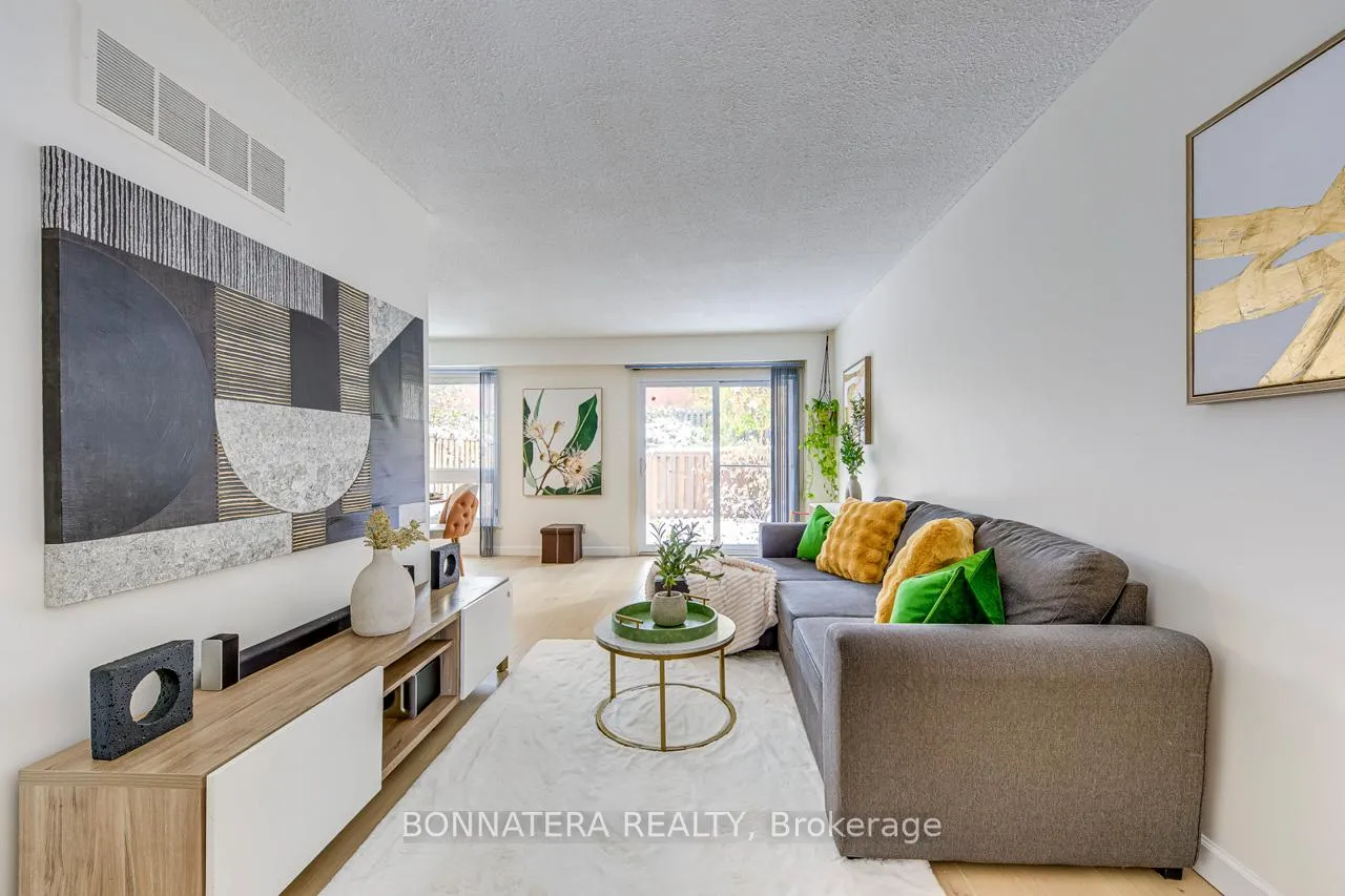 Photo 2 of Unit 9, 318 Laurier Avenue, Milton, Old Milton — HOMEH