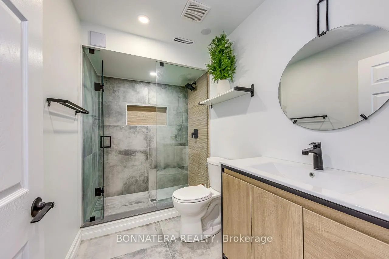 Photo 20 of Unit 9, 318 Laurier Avenue, Milton, Old Milton — HOMEH
