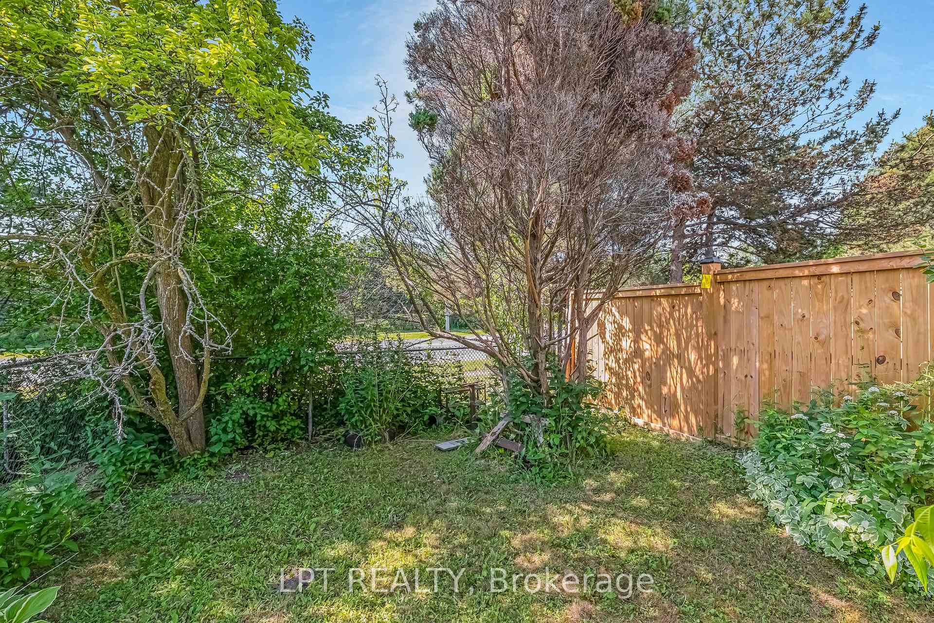 Photo 33 of 32 Scotney Grove, Scarborough, Malvern — HOMEH