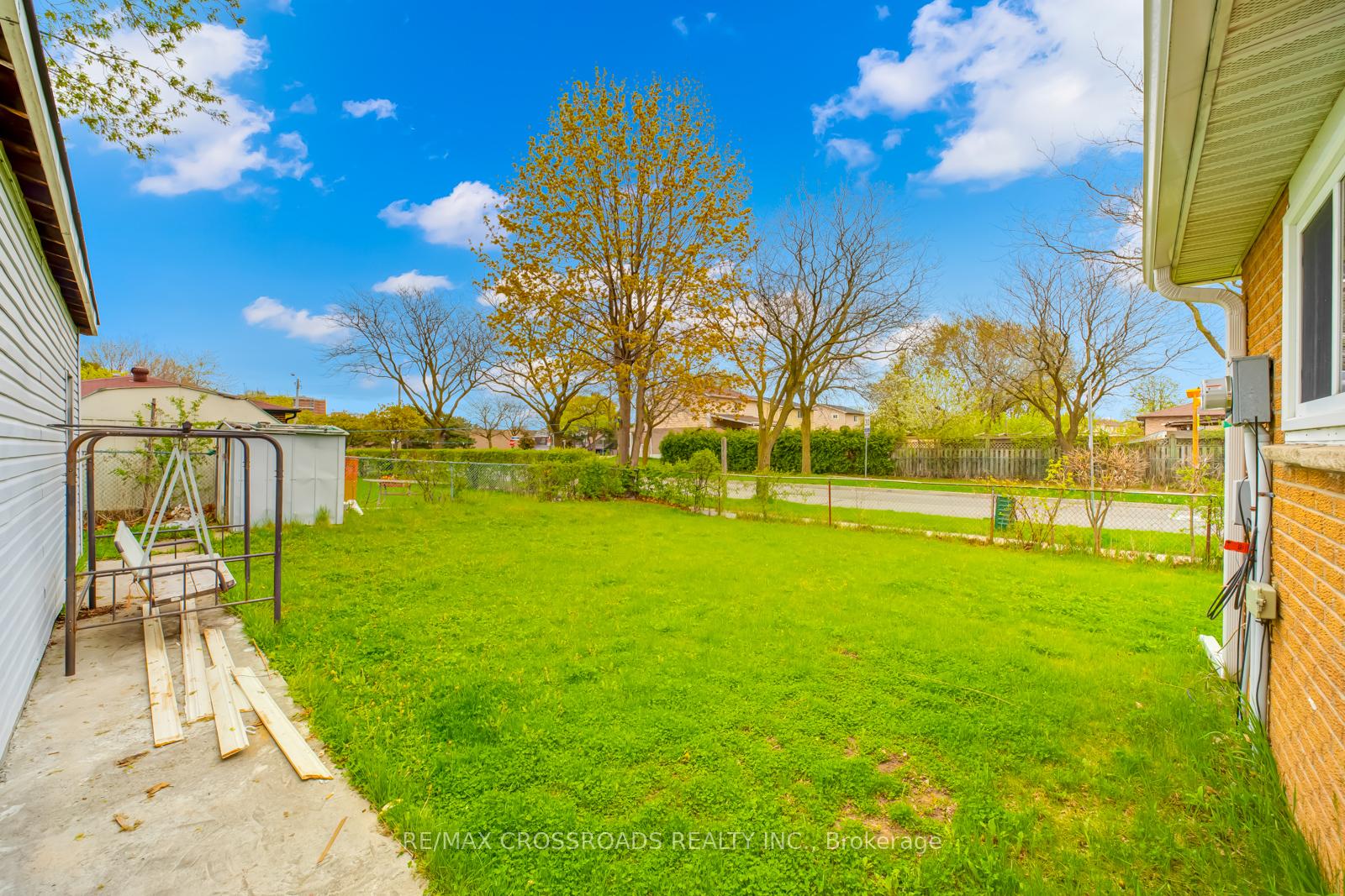 Photo 3 of 32 Lighthall Crescent, Scarborough, Malvern — HOMEH