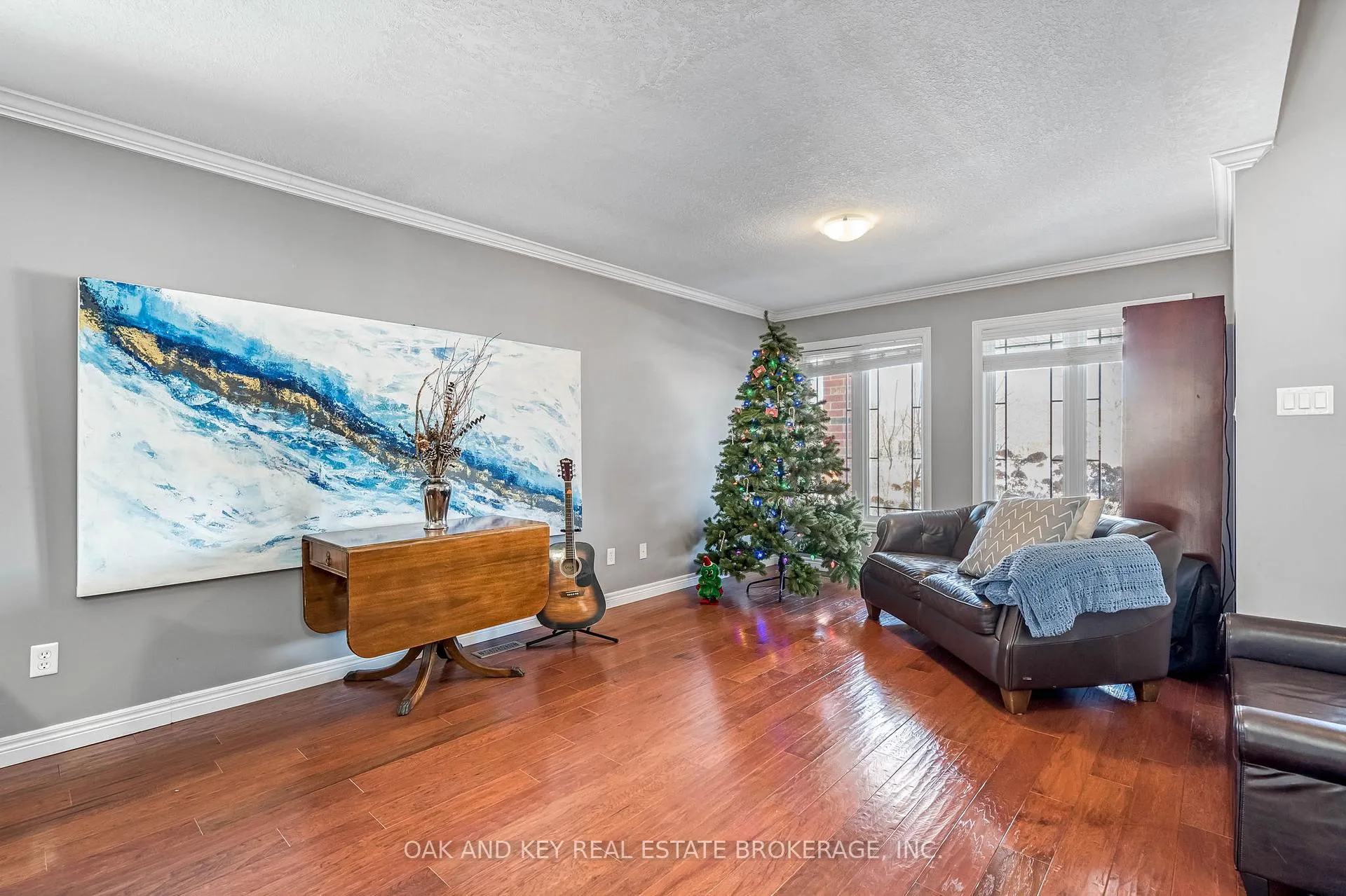 Photo 6 of 34 Fieldstone Crescent, Middlesex Centre, Komoka — HOMEH