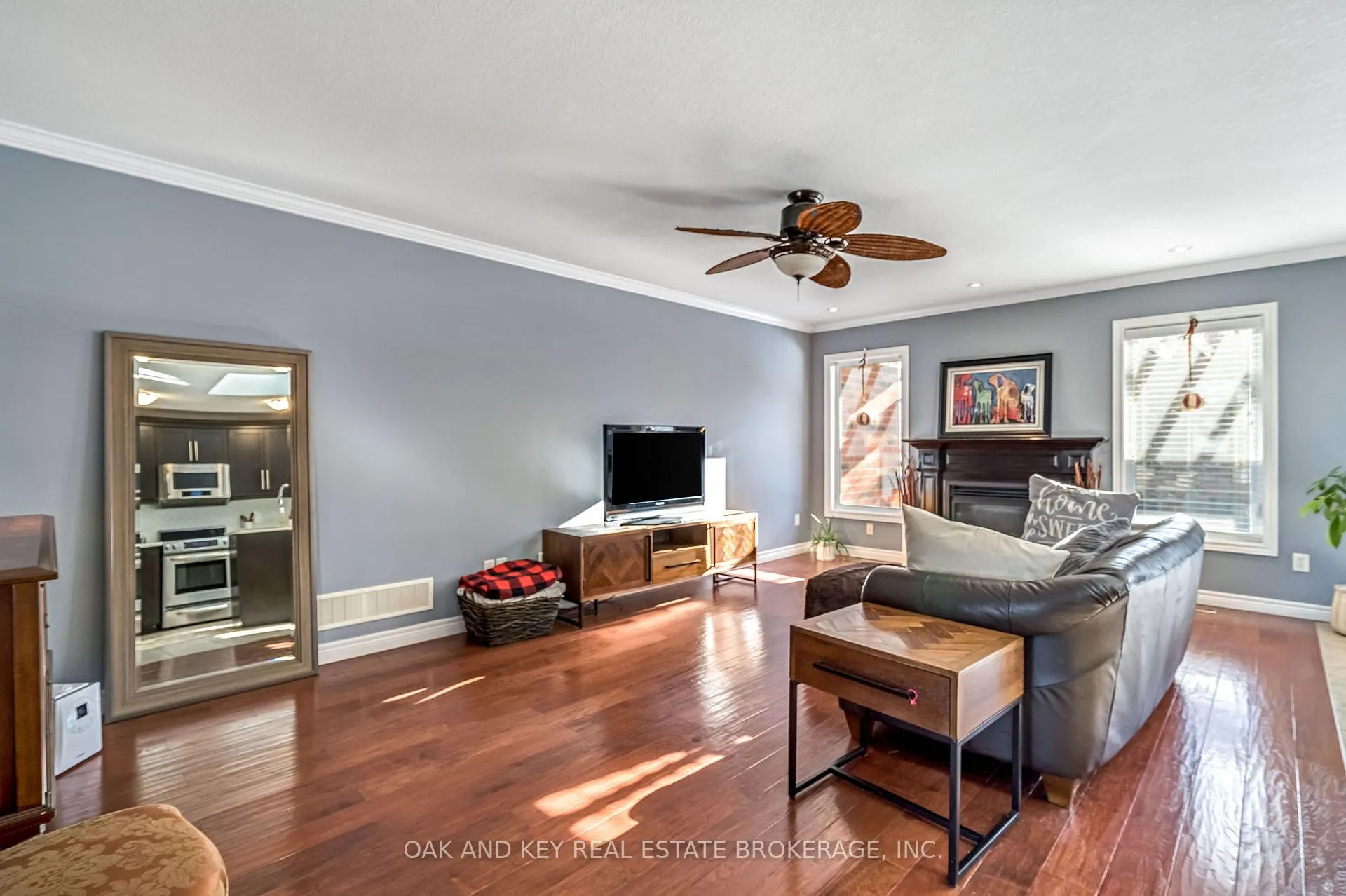 Photo 10 of 34 Fieldstone Crescent, Middlesex Centre, Komoka — HOMEH