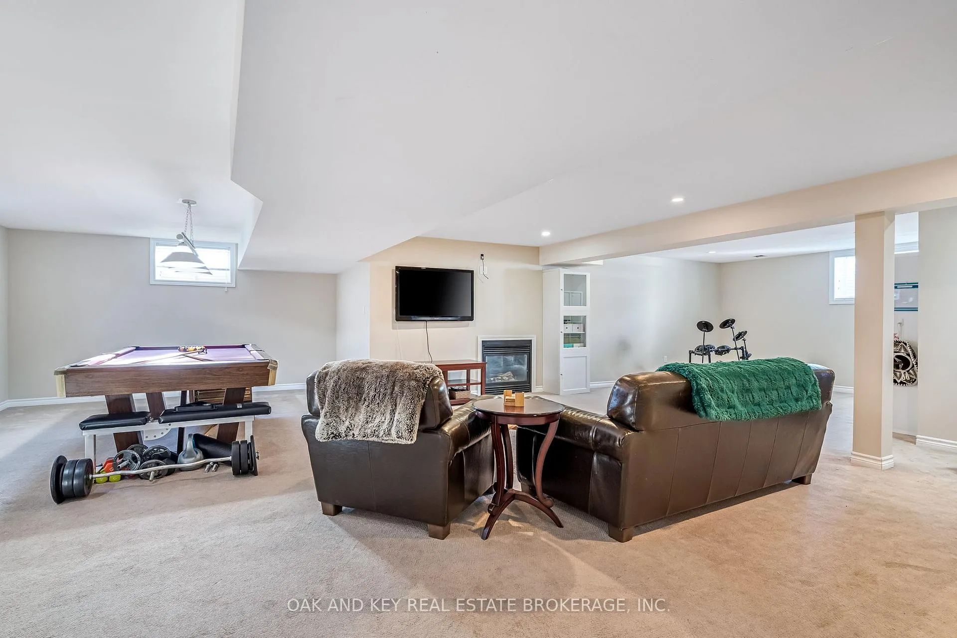 Photo 25 of 34 Fieldstone Crescent, Middlesex Centre, Komoka — HOMEH