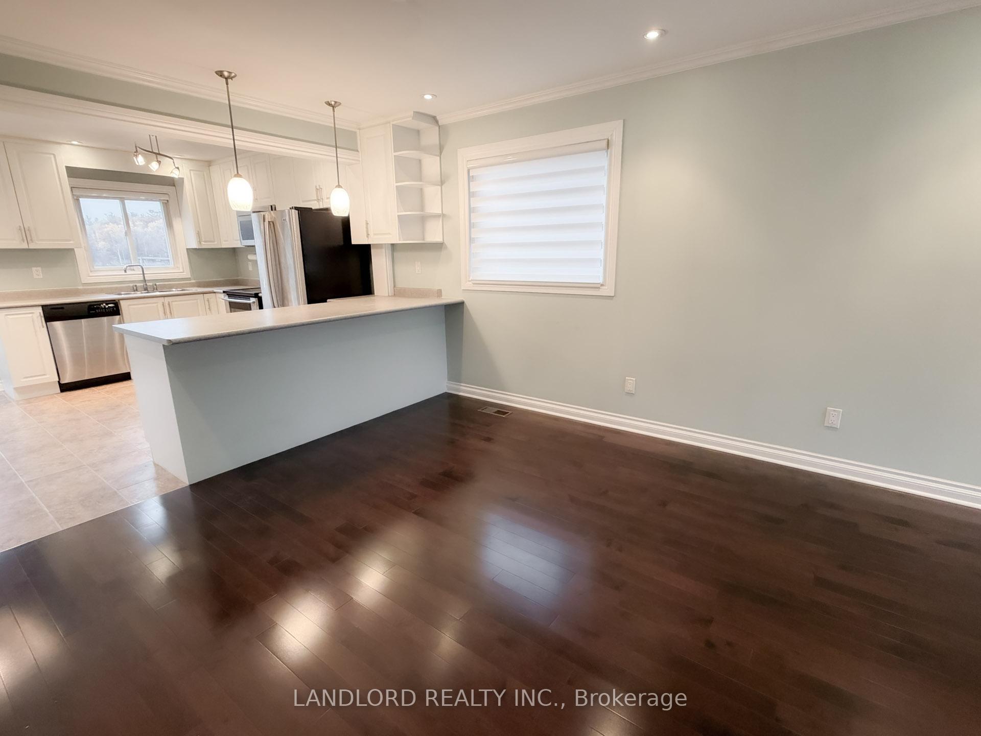 Photo 9 of 21 Raspberry Road, Scarborough, Rouge — HOMEH