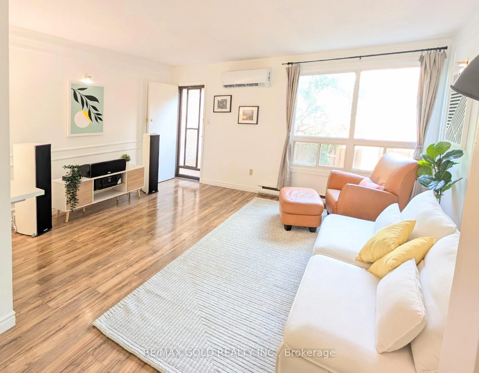 Photo 6 of Unit 5, 63 Fonthill Road, Hamilton, Fessenden — HOMEH