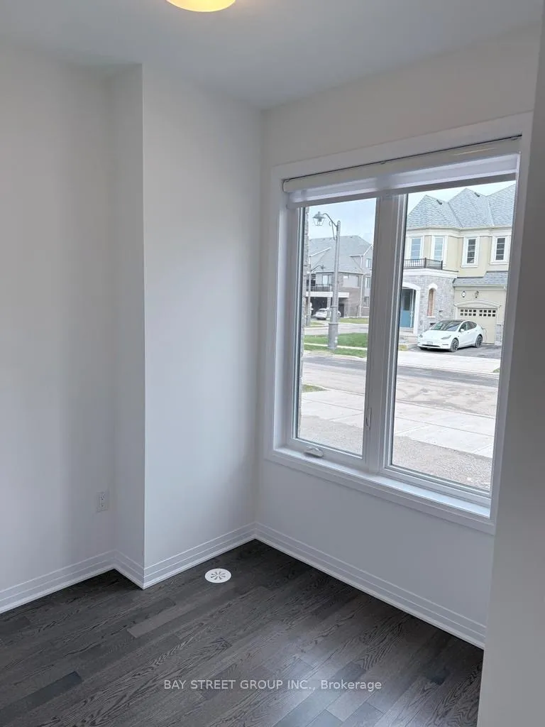 Photo 3 of 3210 Crystal Drive, Oakville, Glenorchy — HOMEH