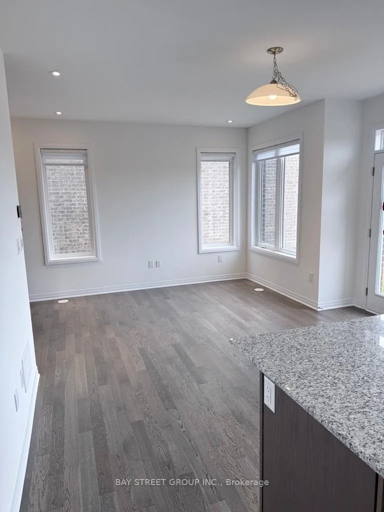 Photo 10 of 3210 Crystal Drive, Oakville, Glenorchy — HOMEH