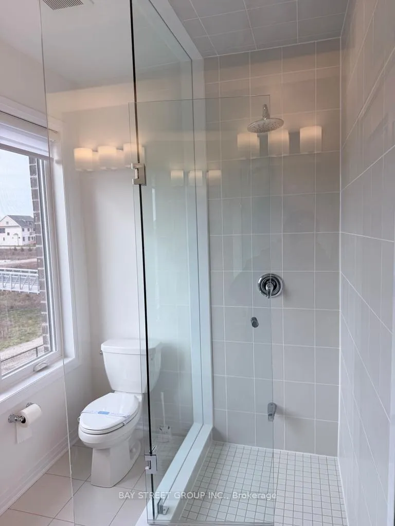 Photo 23 of 3210 Crystal Drive, Oakville, Glenorchy — HOMEH