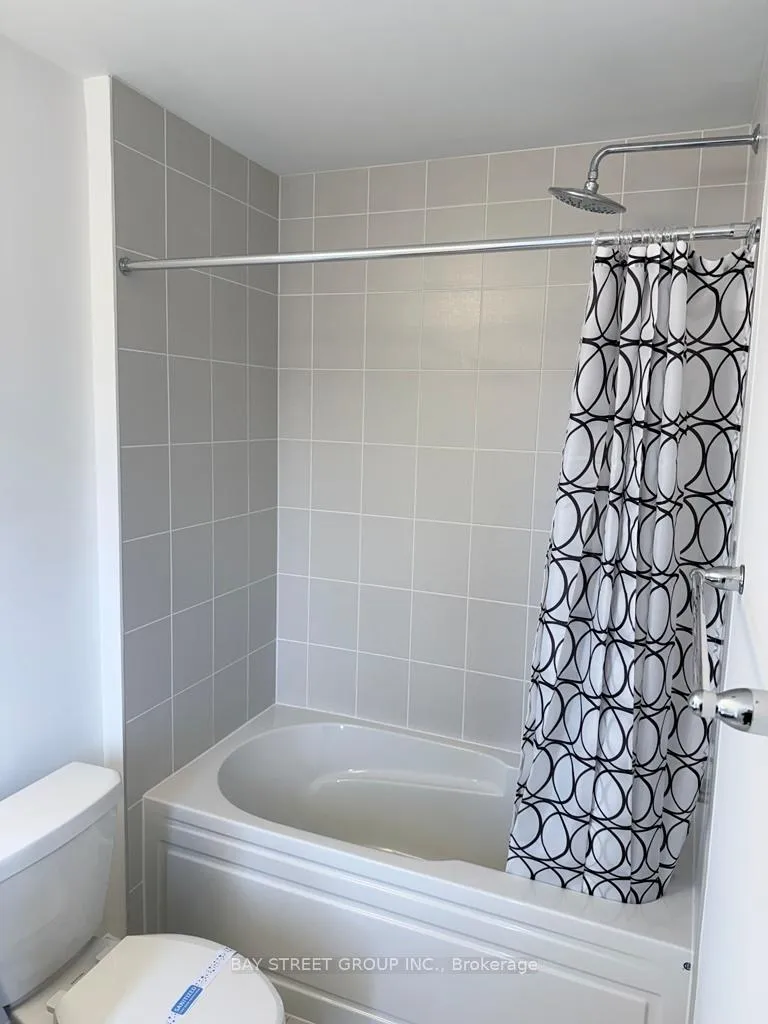 Photo 28 of 3210 Crystal Drive, Oakville, Glenorchy — HOMEH