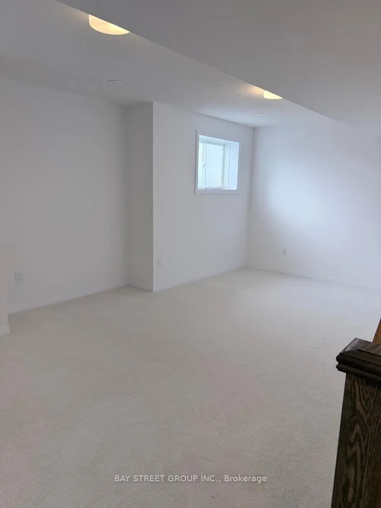 Photo 30 of 3210 Crystal Drive, Oakville, Glenorchy — HOMEH