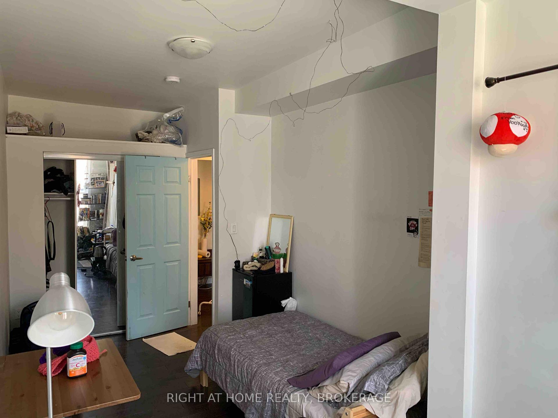 Photo 9 of Unit 2, 129 Baldwin Street, Toronto, Kensington-Chinatown — HOMEH