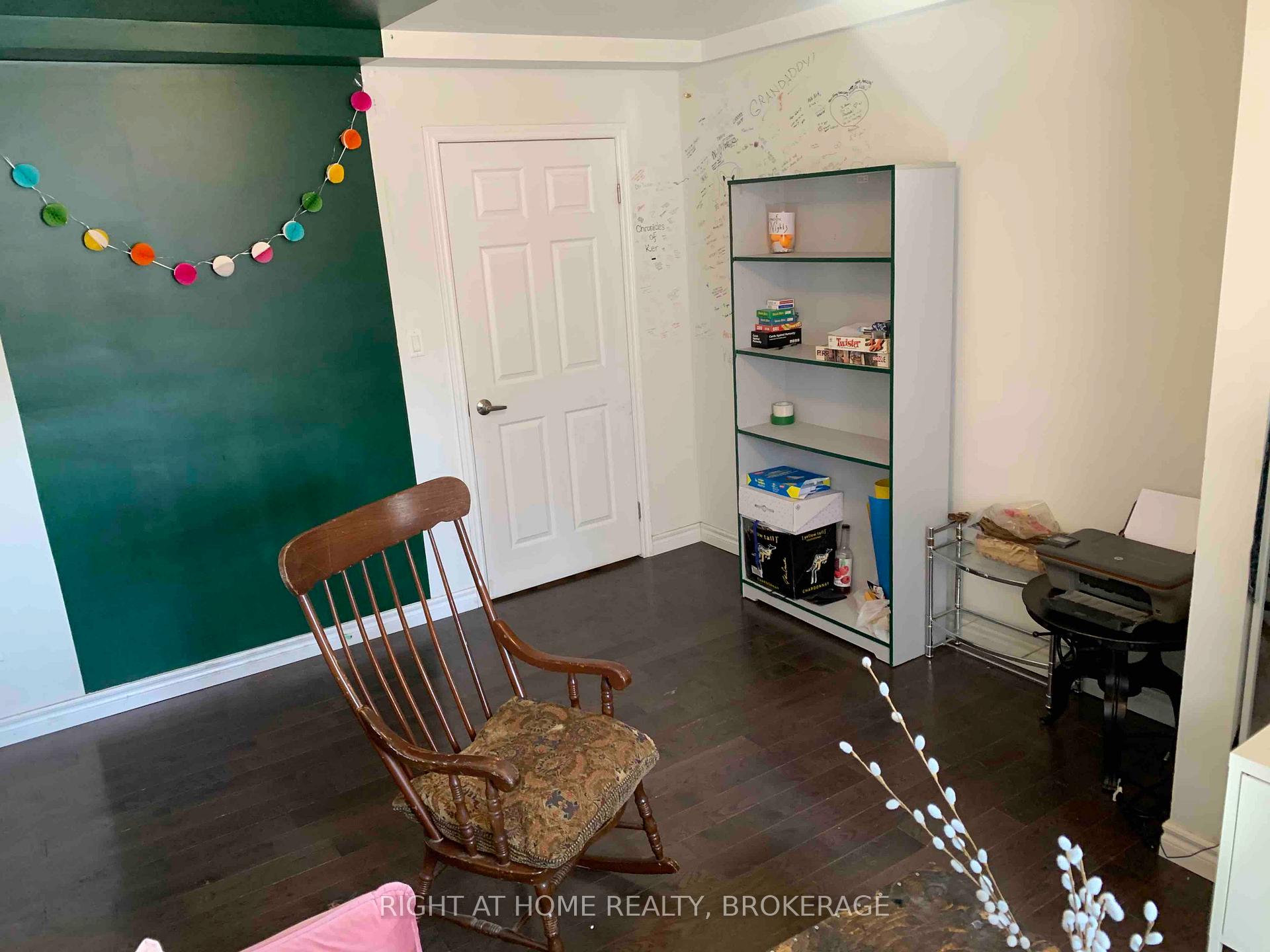 Photo 10 of Unit 2, 129 Baldwin Street, Toronto, Kensington-Chinatown — HOMEH