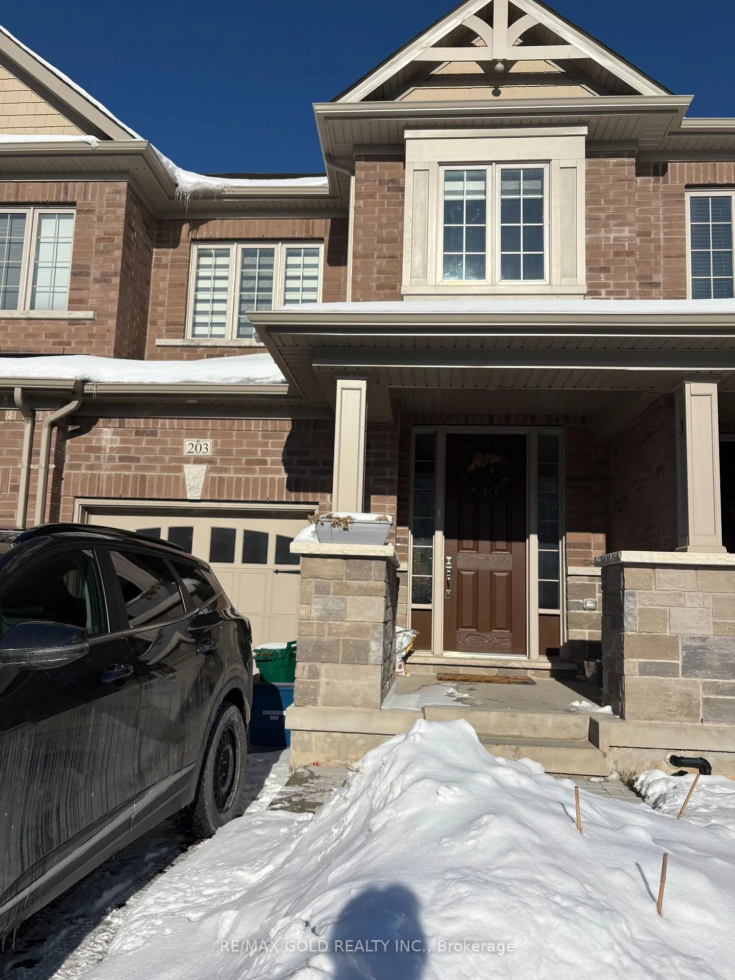 Front of 203 Broadacre Drive