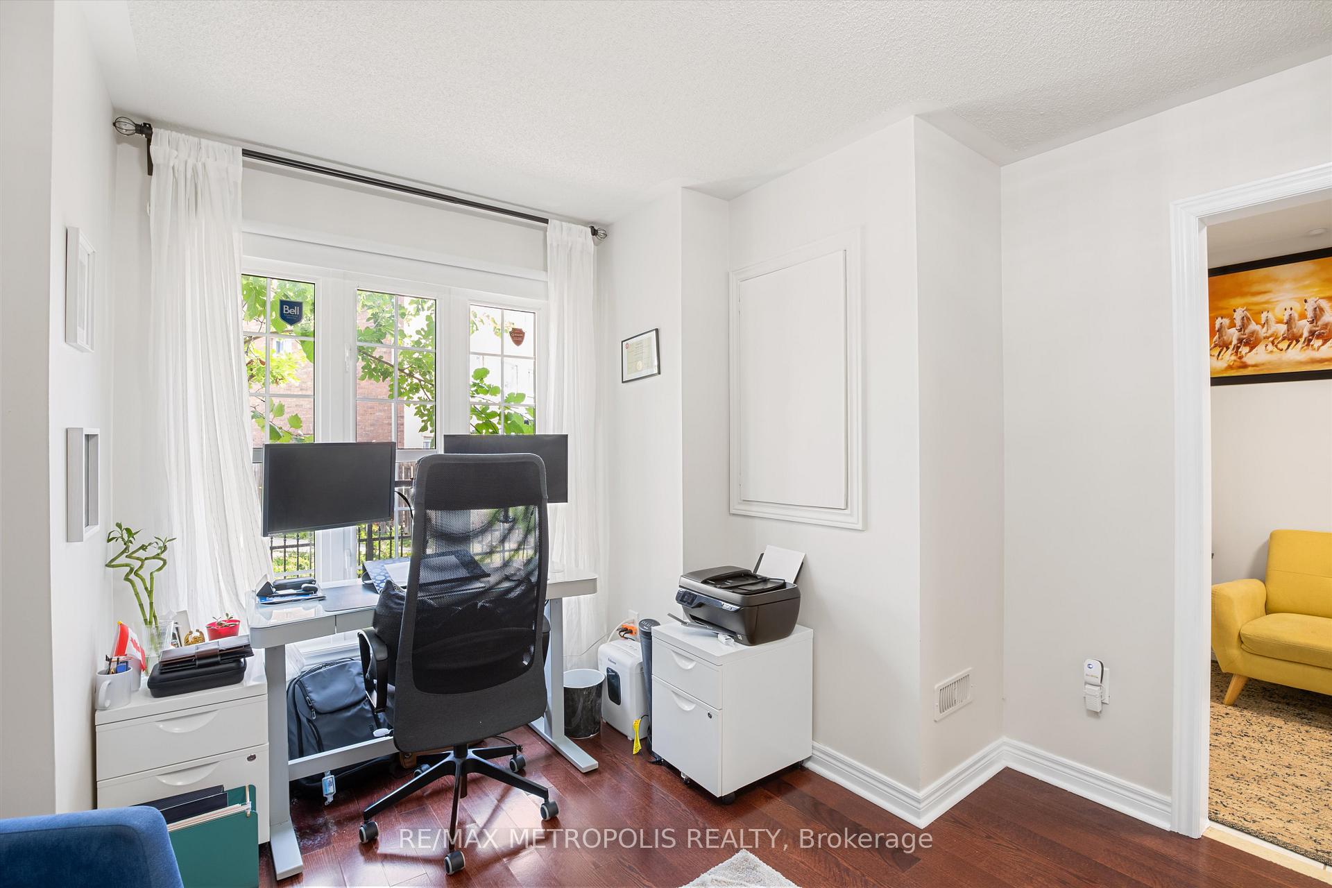 Photo 3 of 72 Huxtable Lane, Scarborough, Rouge — HOMEH