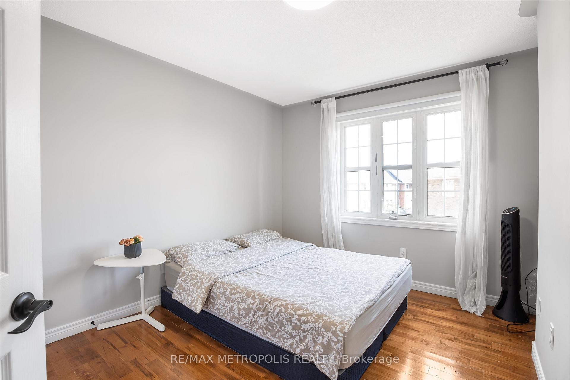 Photo 18 of 72 Huxtable Lane, Scarborough, Rouge — HOMEH