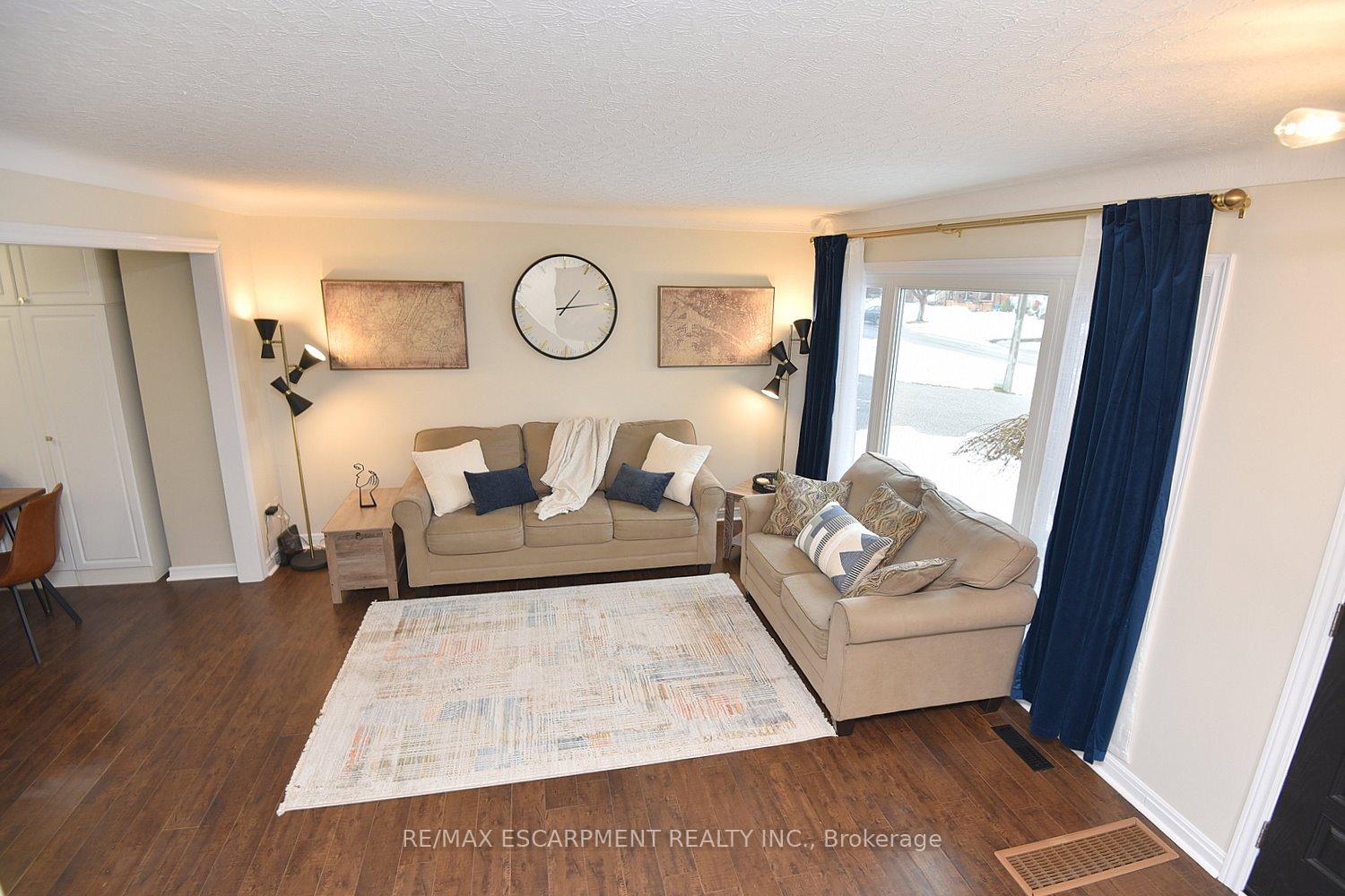 Photo 5 of 53 Thompson Avenue, Thorold, Thorold Downtown — HOMEH