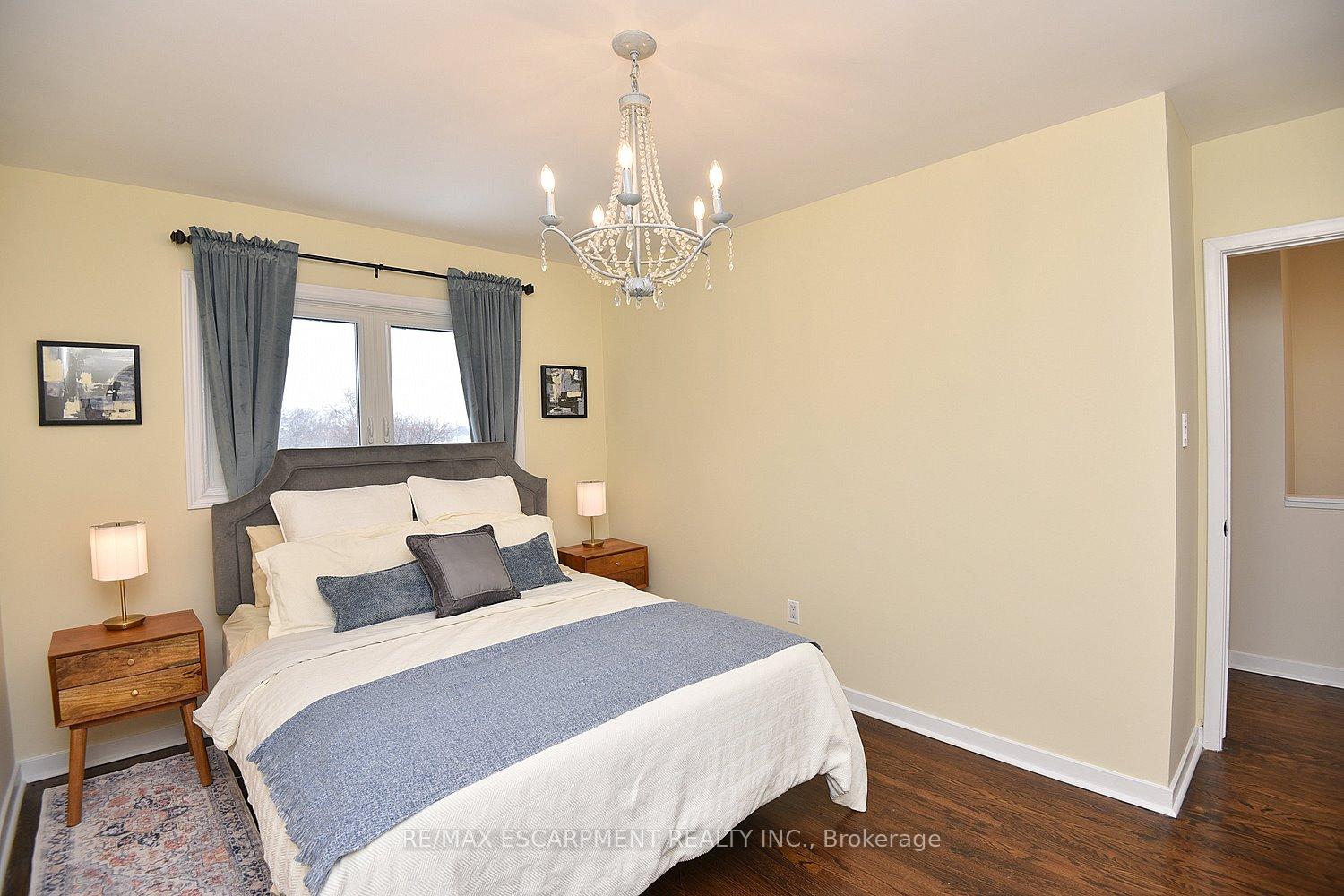 Photo 18 of 53 Thompson Avenue, Thorold, Thorold Downtown — HOMEH
