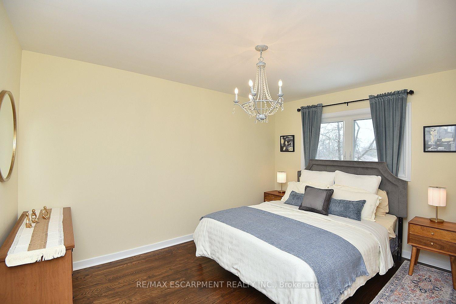 Photo 19 of 53 Thompson Avenue, Thorold, Thorold Downtown — HOMEH