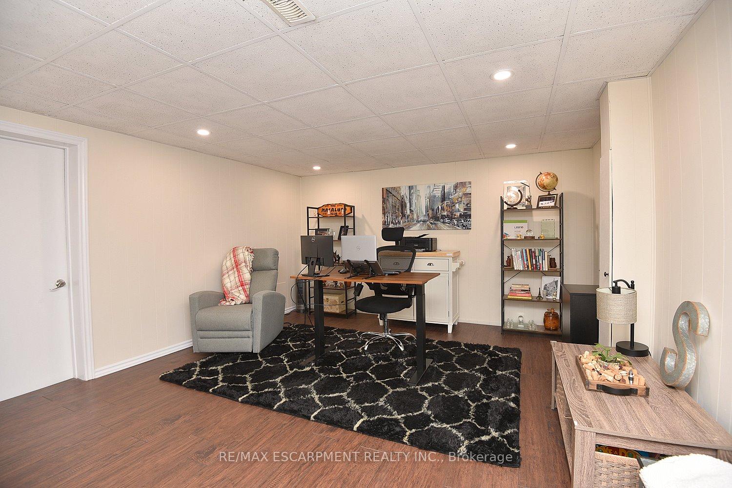 Photo 27 of 53 Thompson Avenue, Thorold, Thorold Downtown — HOMEH