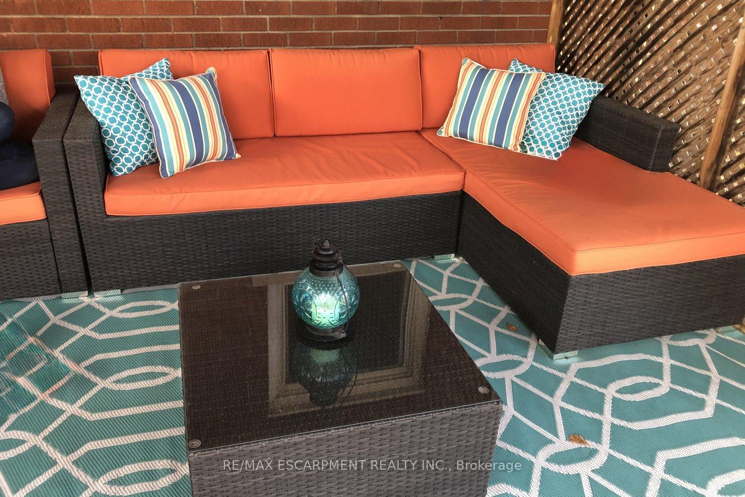 Photo 32 of 53 Thompson Avenue, Thorold, Thorold Downtown — HOMEH