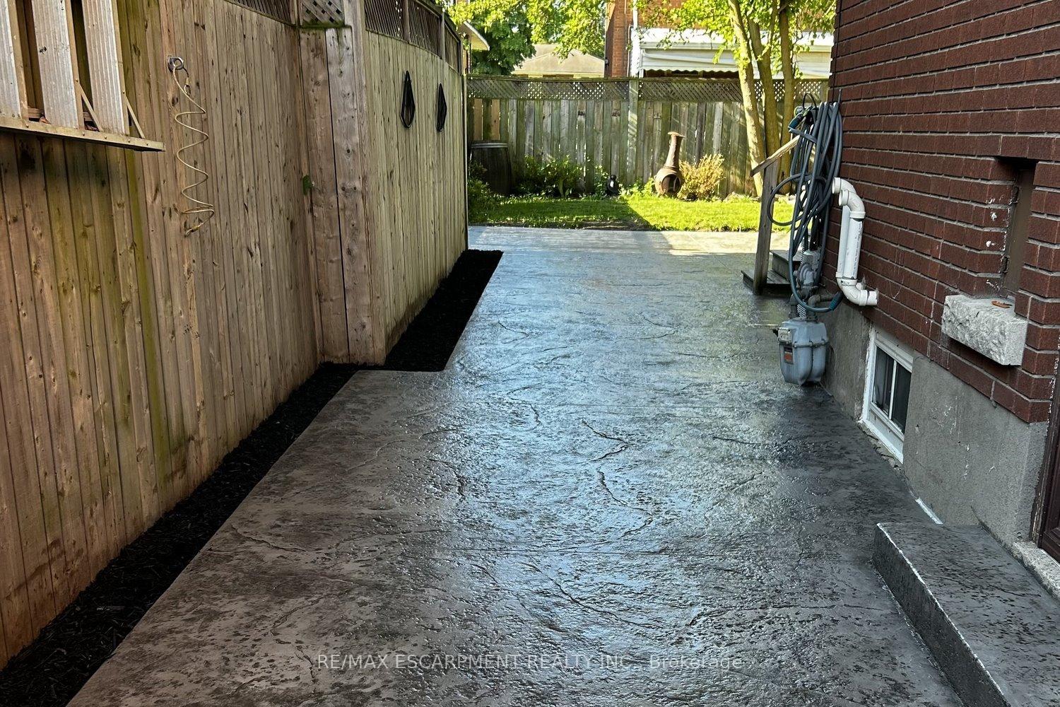 Photo 34 of 53 Thompson Avenue, Thorold, Thorold Downtown — HOMEH