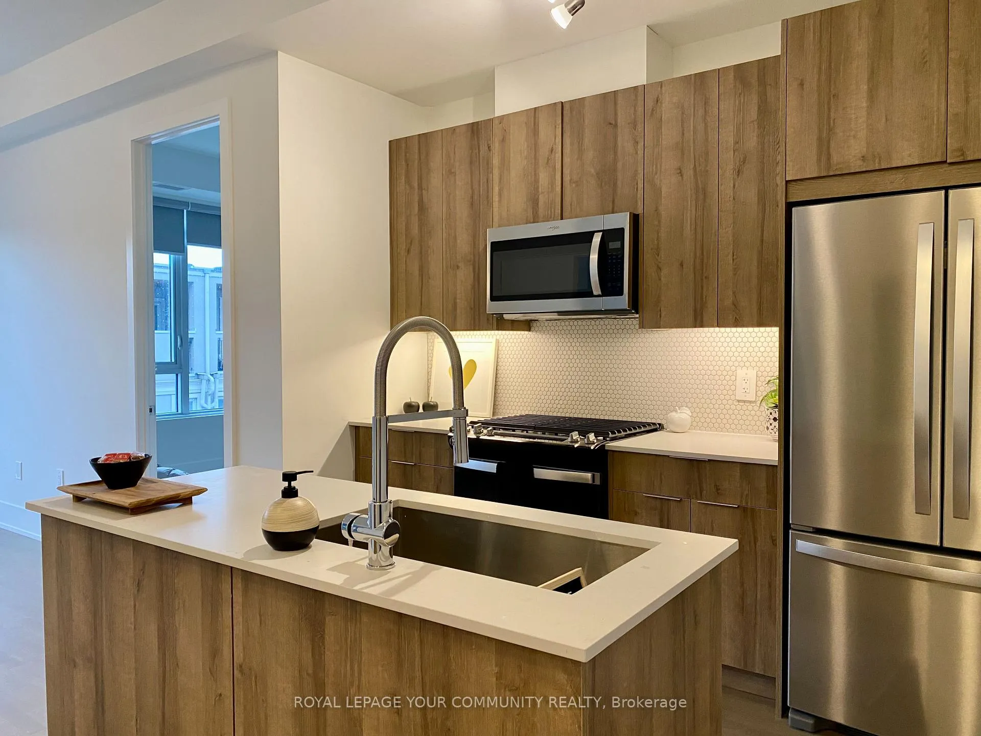 Photo 6 of Unit 308, 495 Logan Avenue, Toronto, North Riverdale — HOMEH
