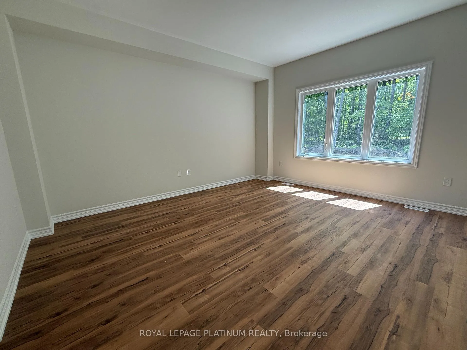 Photo 16 of 155 McEachern Lane, Gravenhurst, Muskoka (S) — HOMEH