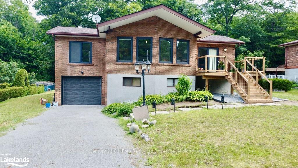Photo 31 of 26 Glen Cedar Drive, Tiny, Rural Tiny — HOMEH