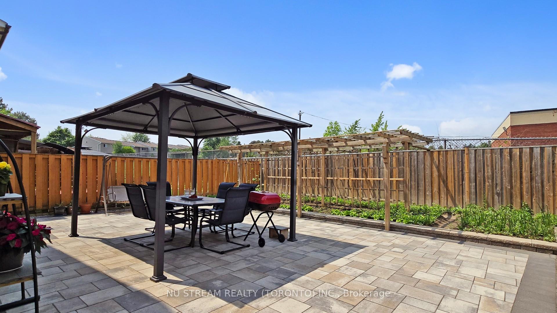 Photo 42 of 16 Caronia Square, Scarborough, Malvern — HOMEH
