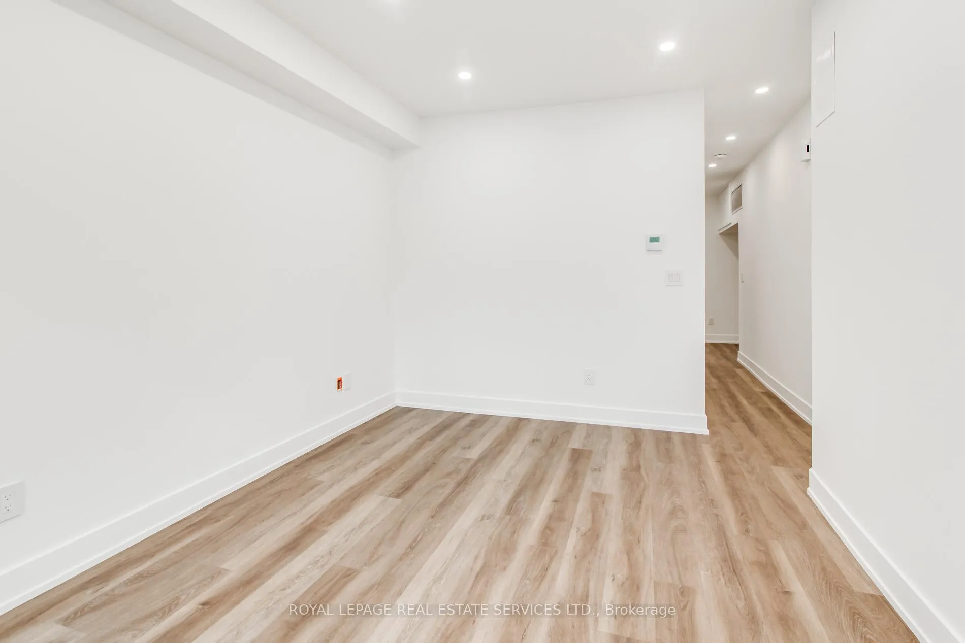 Photo 6 of Unit M, 716 Logan Avenue, Toronto, North Riverdale — HOMEH