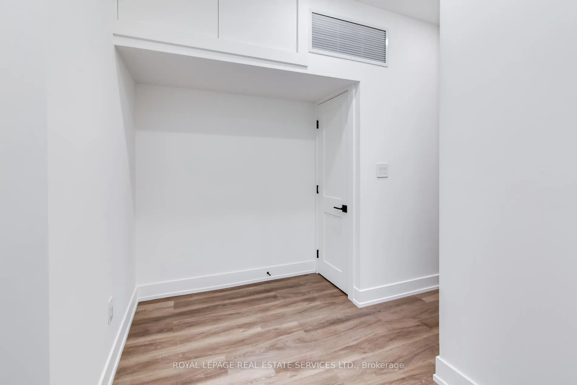 Photo 13 of Unit M, 716 Logan Avenue, Toronto, North Riverdale — HOMEH