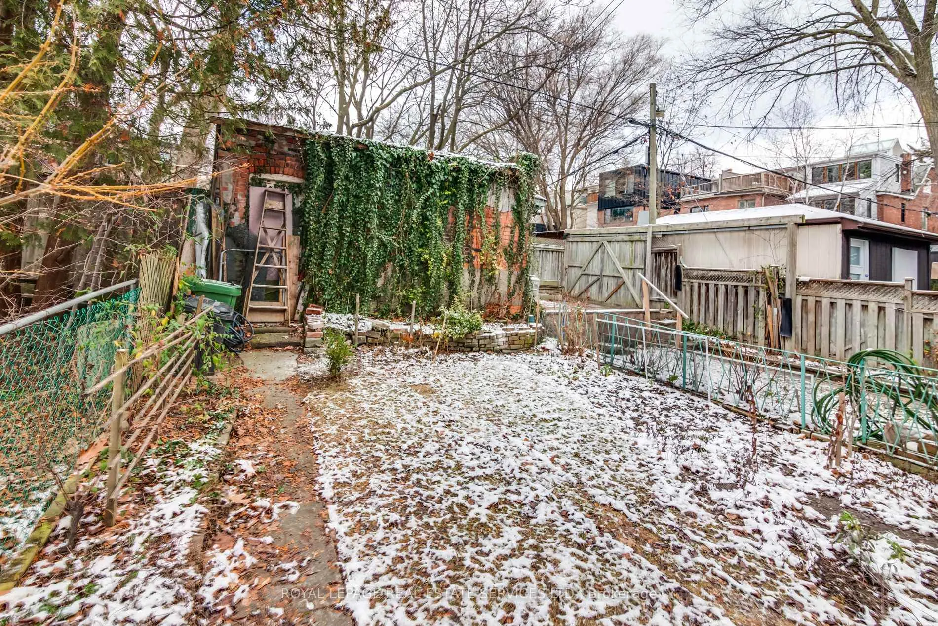 Photo 22 of Unit M, 716 Logan Avenue, Toronto, North Riverdale — HOMEH