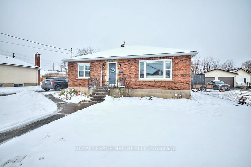 Photo 1 of 43 Cunningham Street, Thorold, Thorold Downtown — HOMEH