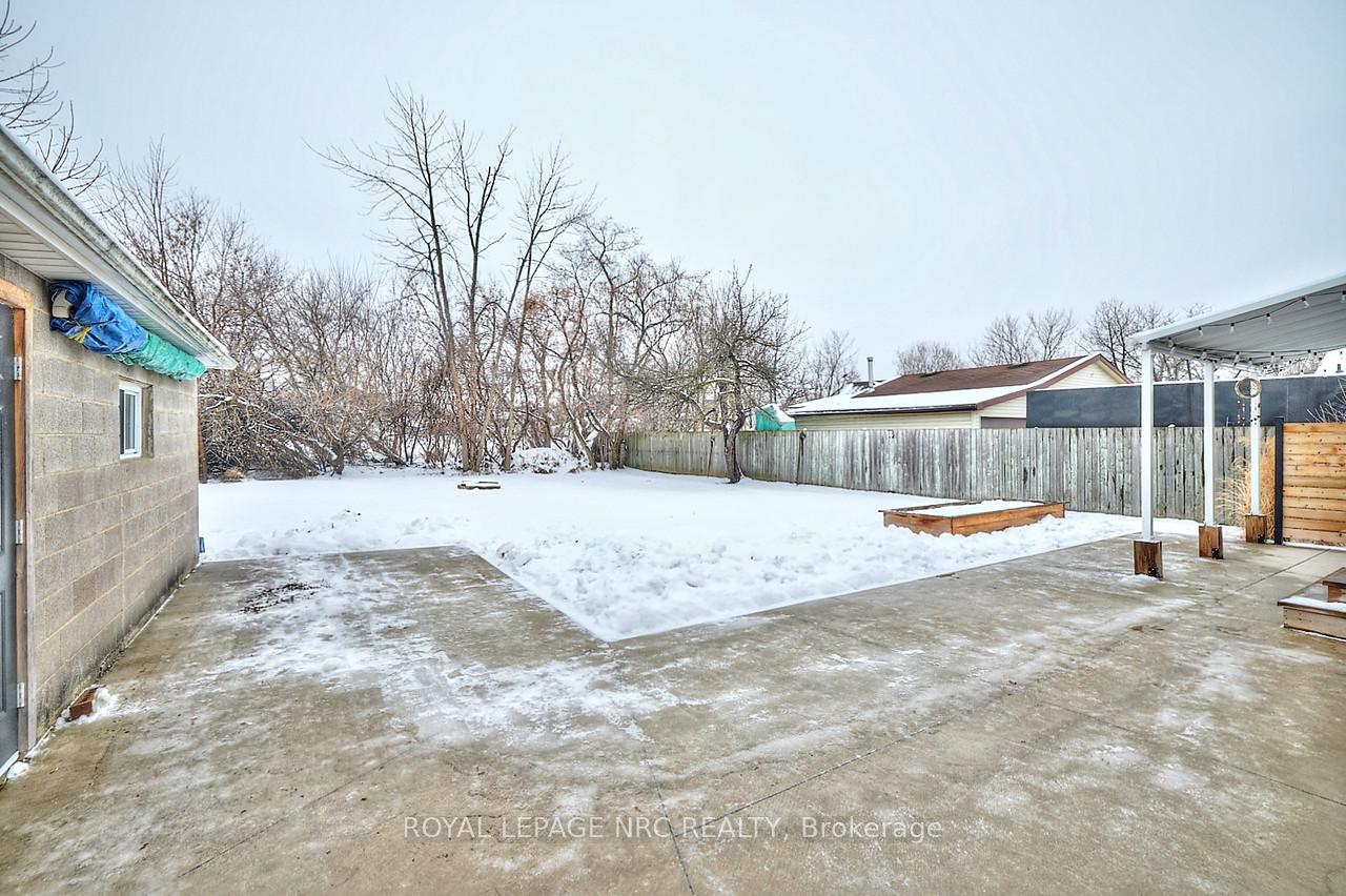 Photo 4 of 43 Cunningham Street, Thorold, Thorold Downtown — HOMEH