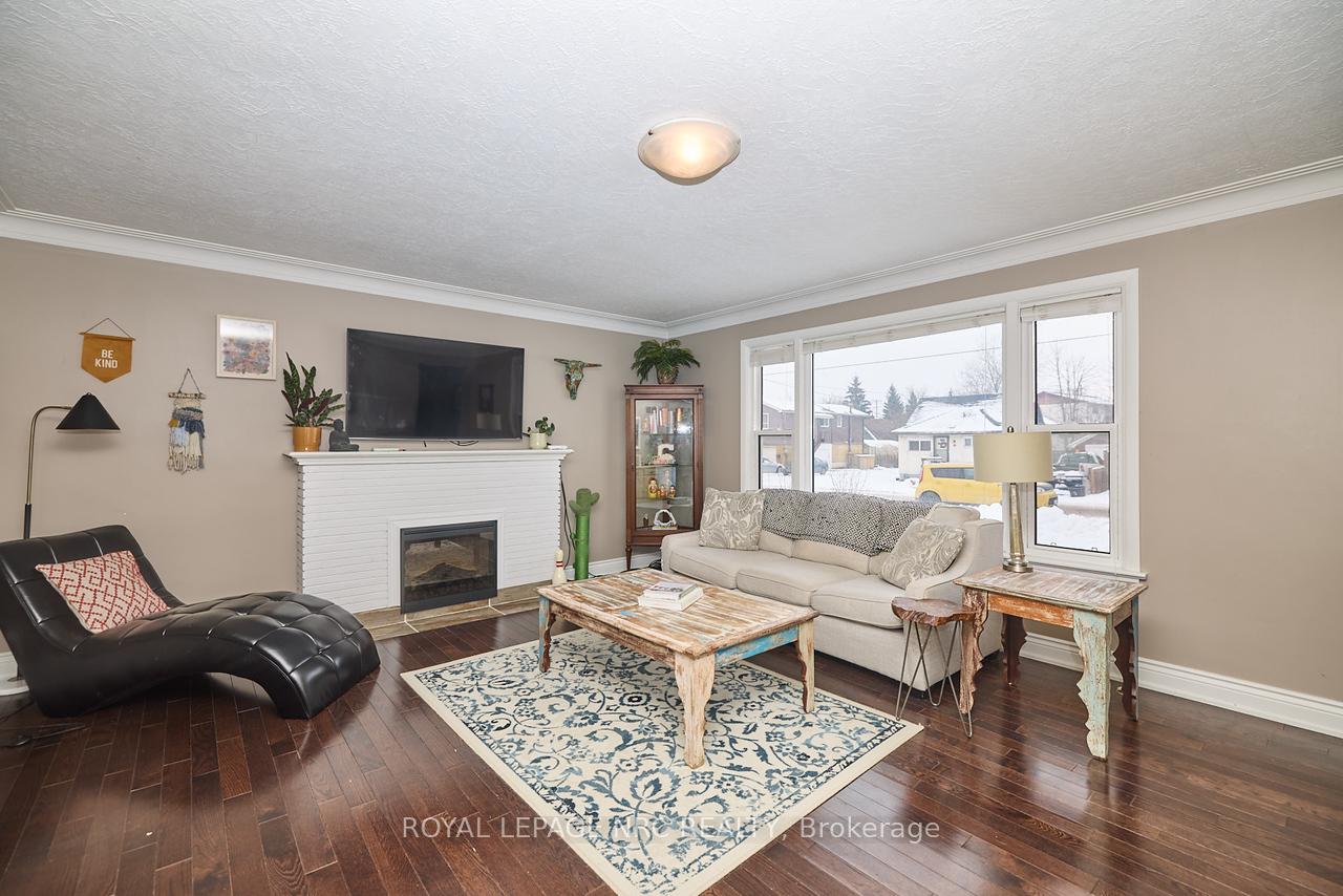 Photo 13 of 43 Cunningham Street, Thorold, Thorold Downtown — HOMEH
